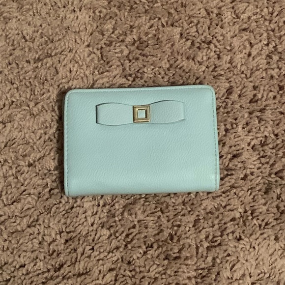 Accessories - BLUE WALLET